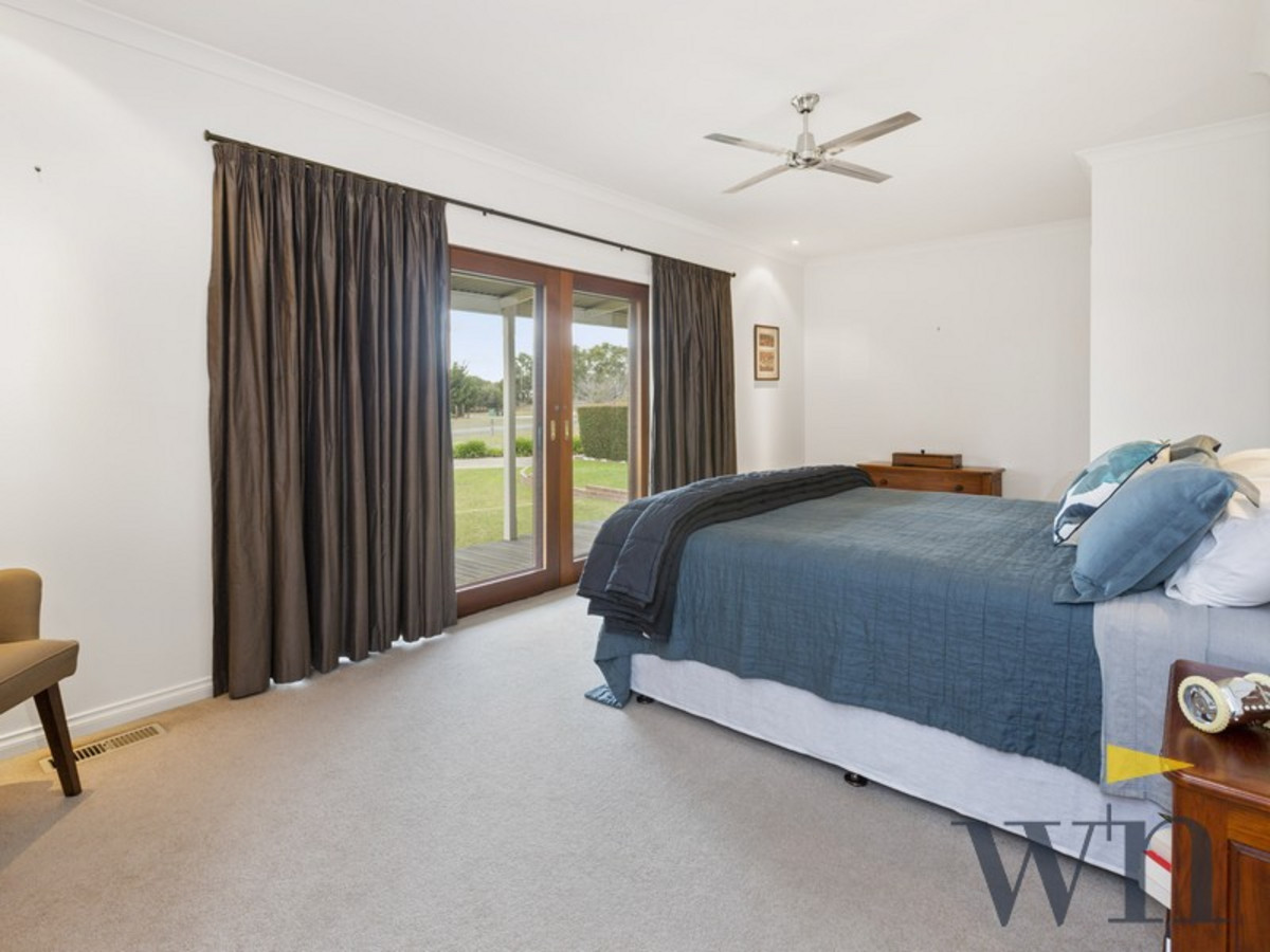 1 Albany Way, Mornington - Thumbnail 6