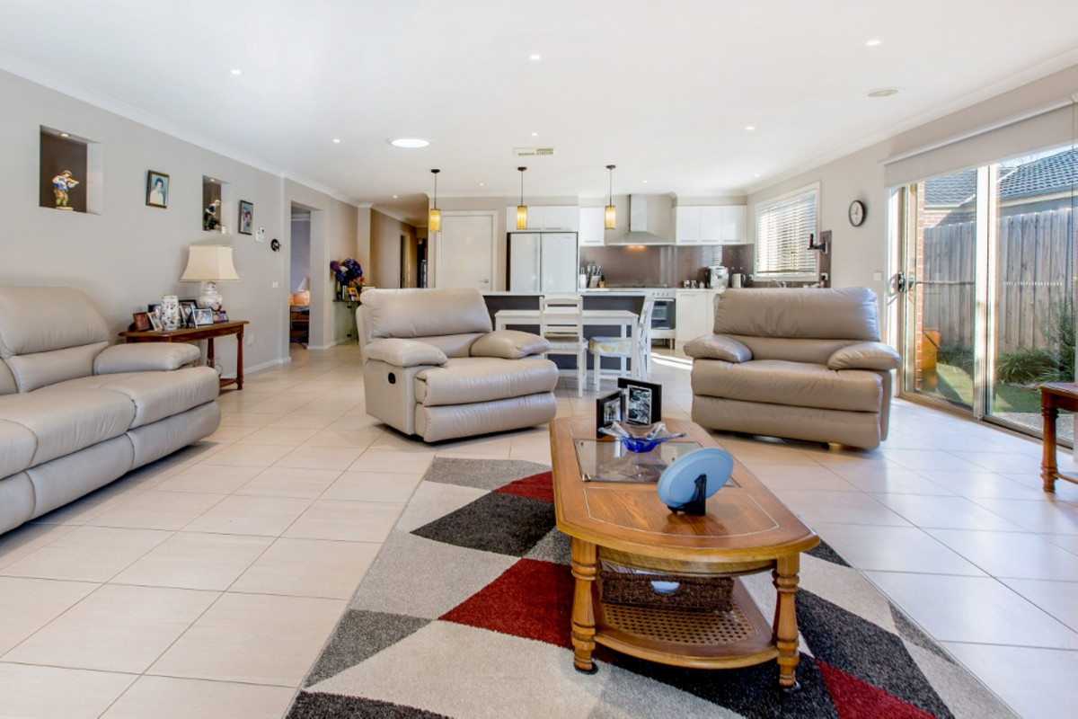 36 Marthas Ridge Drive, Mount Martha - Thumbnail 3