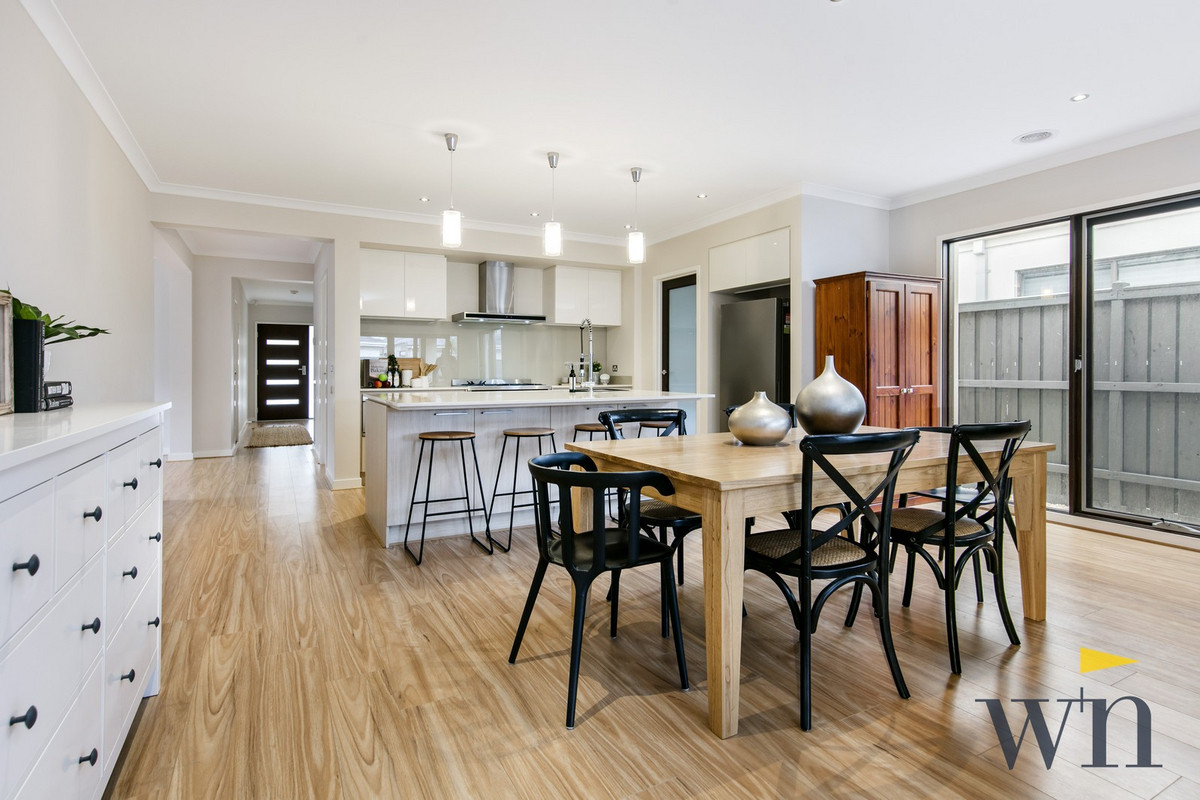 14 Seahaven Way, Safety Beach - Thumbnail 3