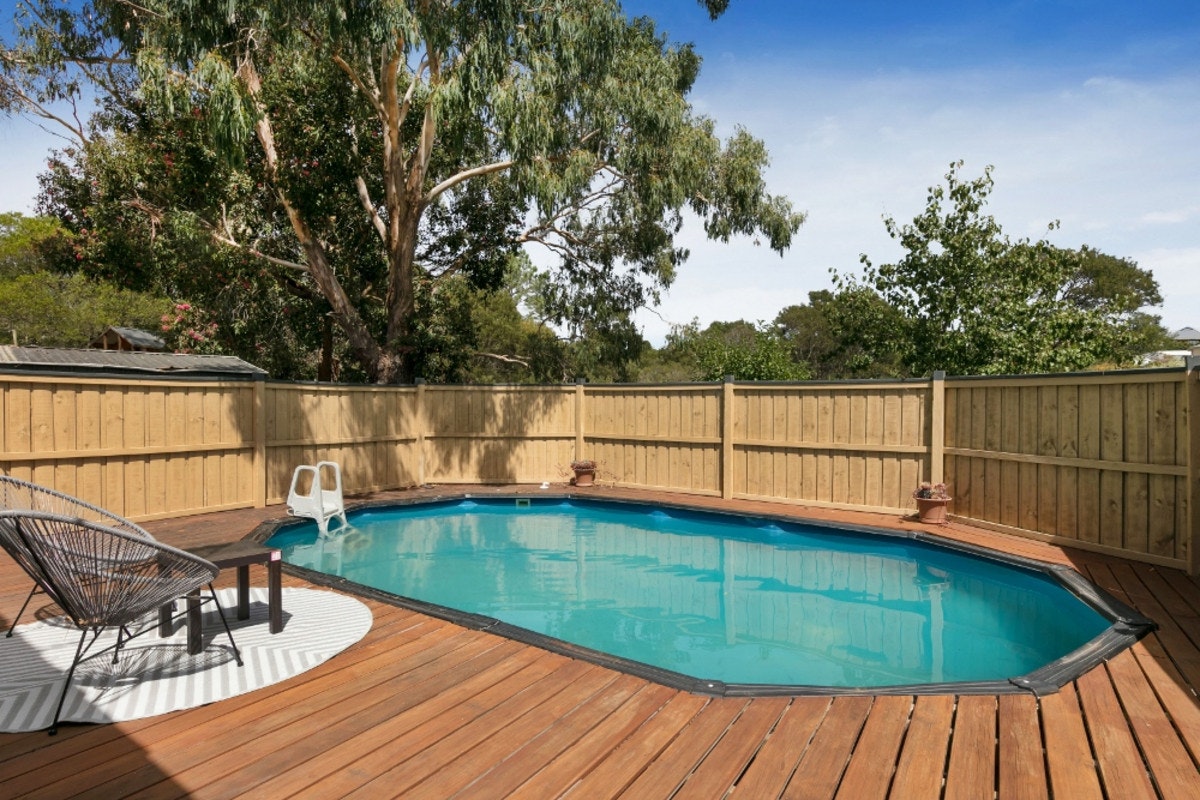 Image of backyard