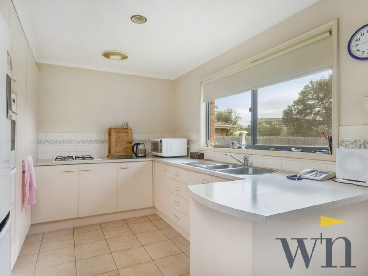 36 Fairway Drive, Safety Beach - Thumbnail 4
