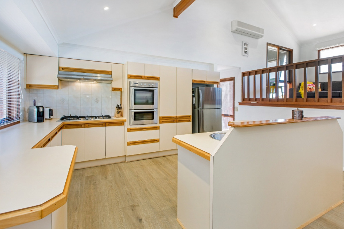 137 Somerset Drive, Mount Martha - Thumbnail 7
