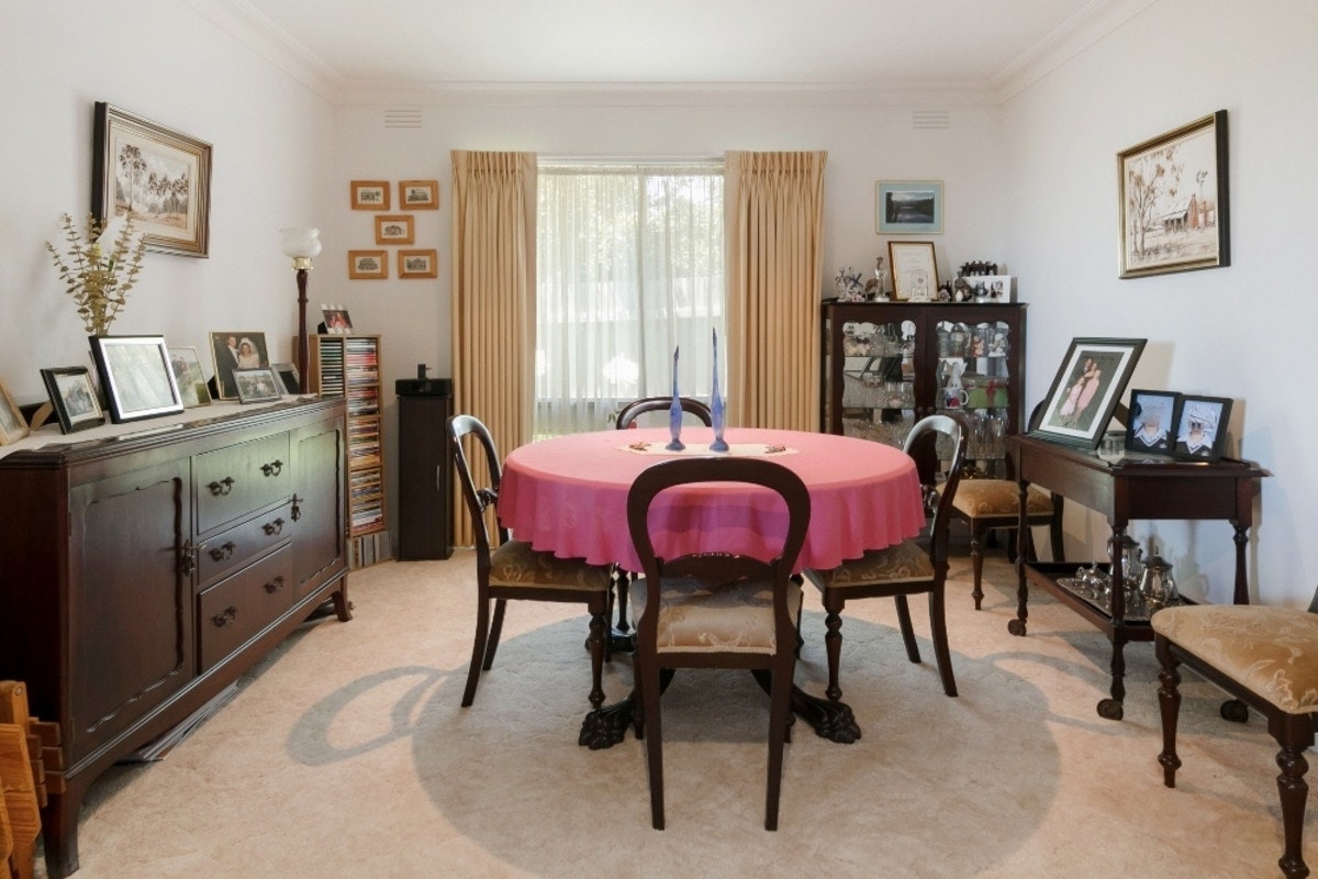 Image of dining room