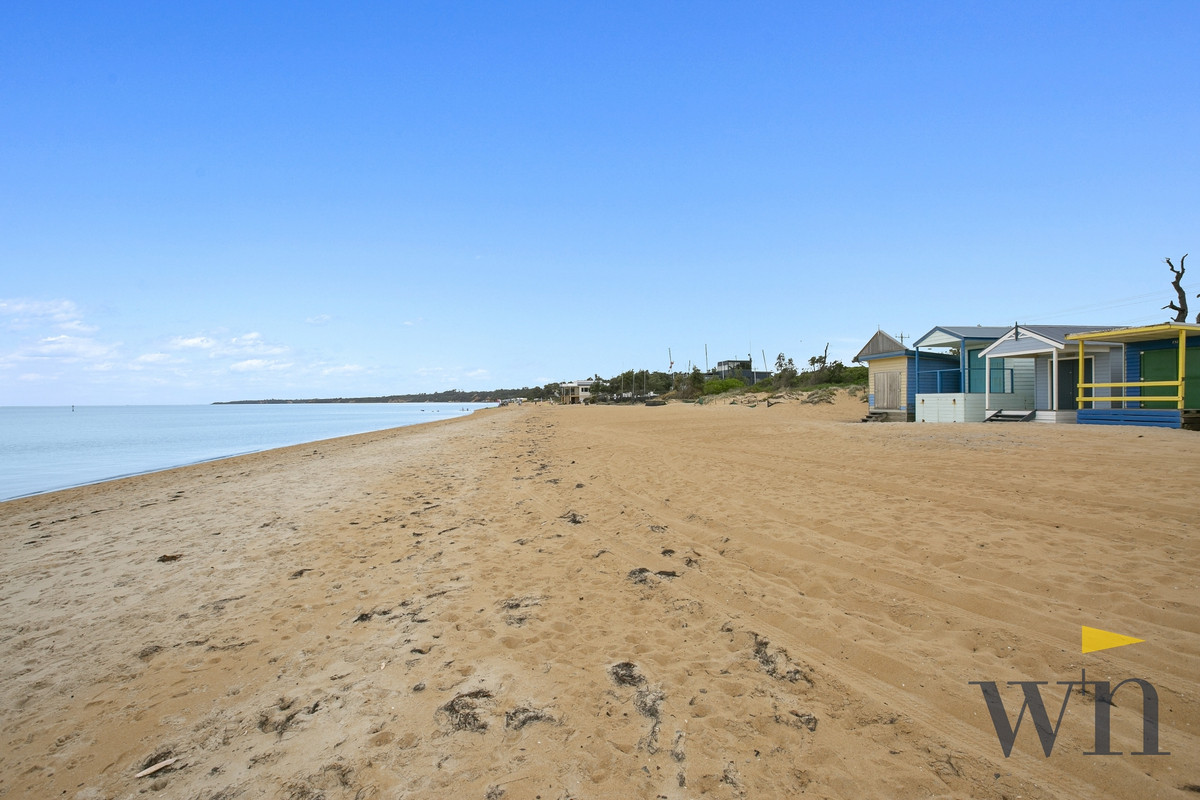 Boatshed 132 South Beach, Mount Martha - Thumbnail 4