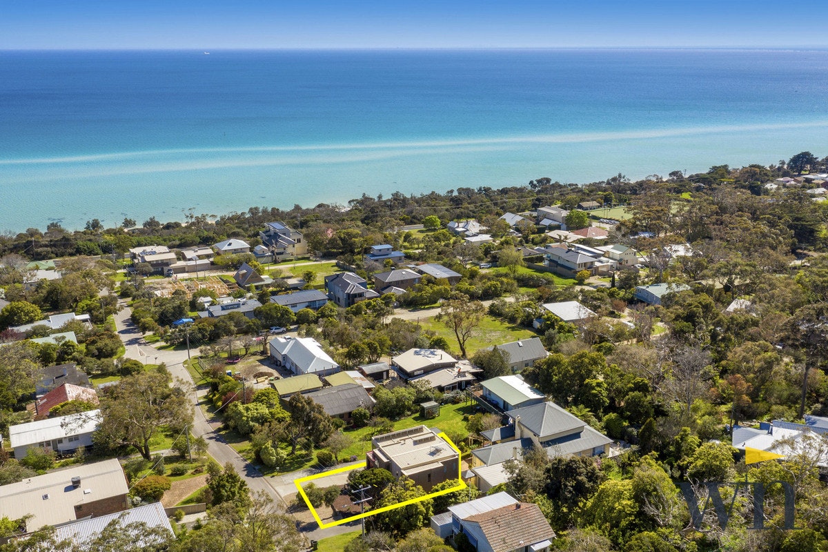 Image of neighborhood
