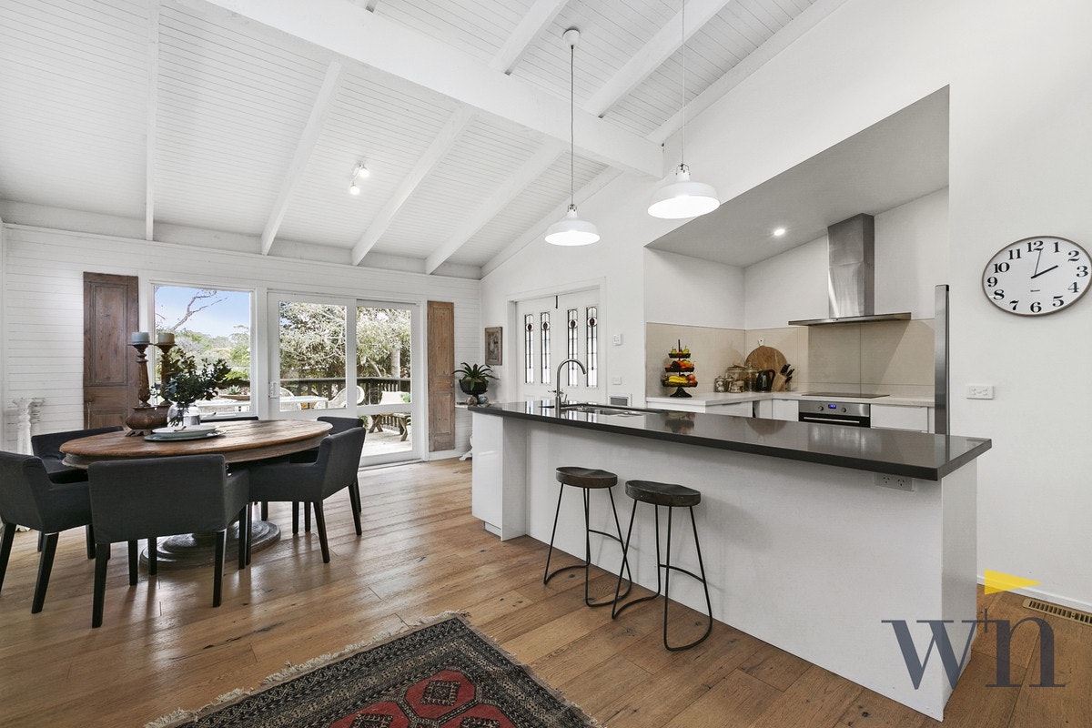 Image of dining room
