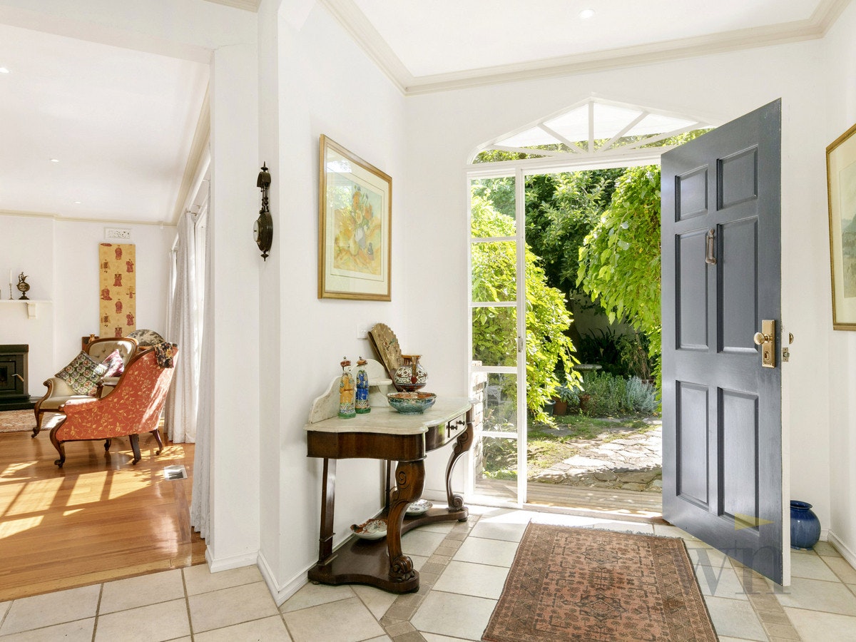 Image of door