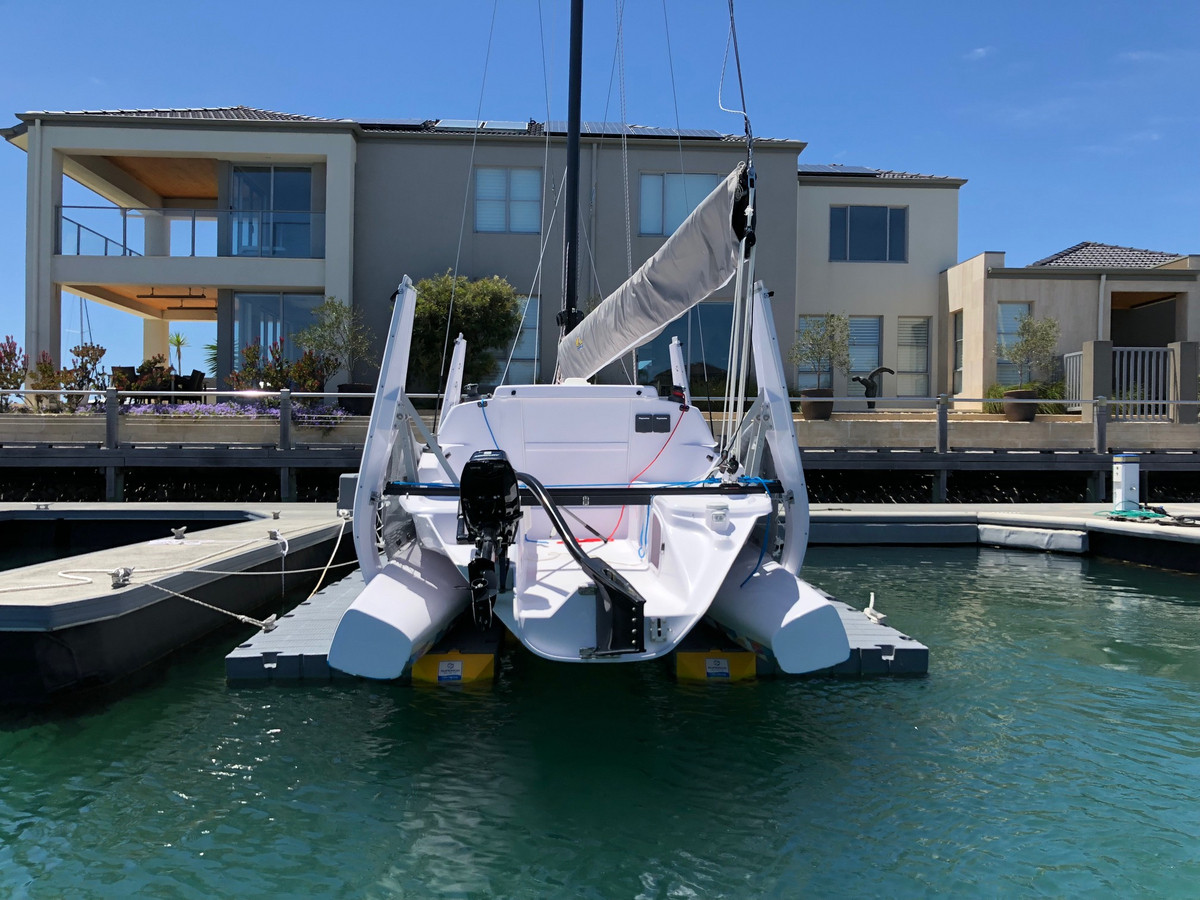 Berth 16 Martha Cove Waterway, Safety Beach - Thumbnail 4