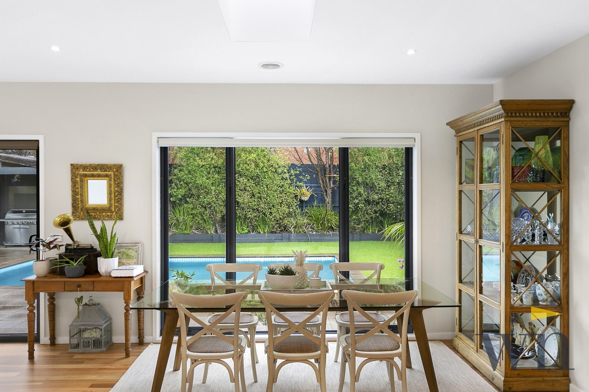 Image of dining room
