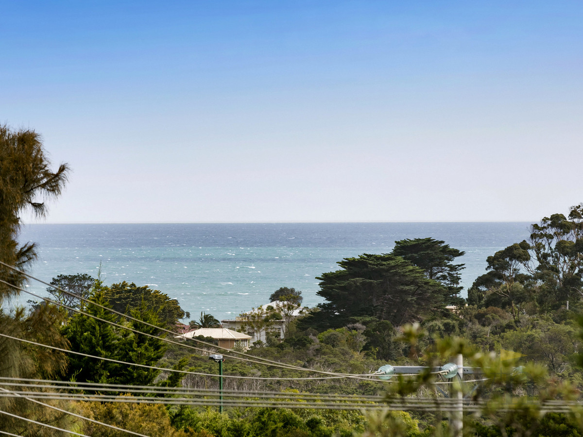 2 Barossa Court, Mount Martha - Thumbnail 2