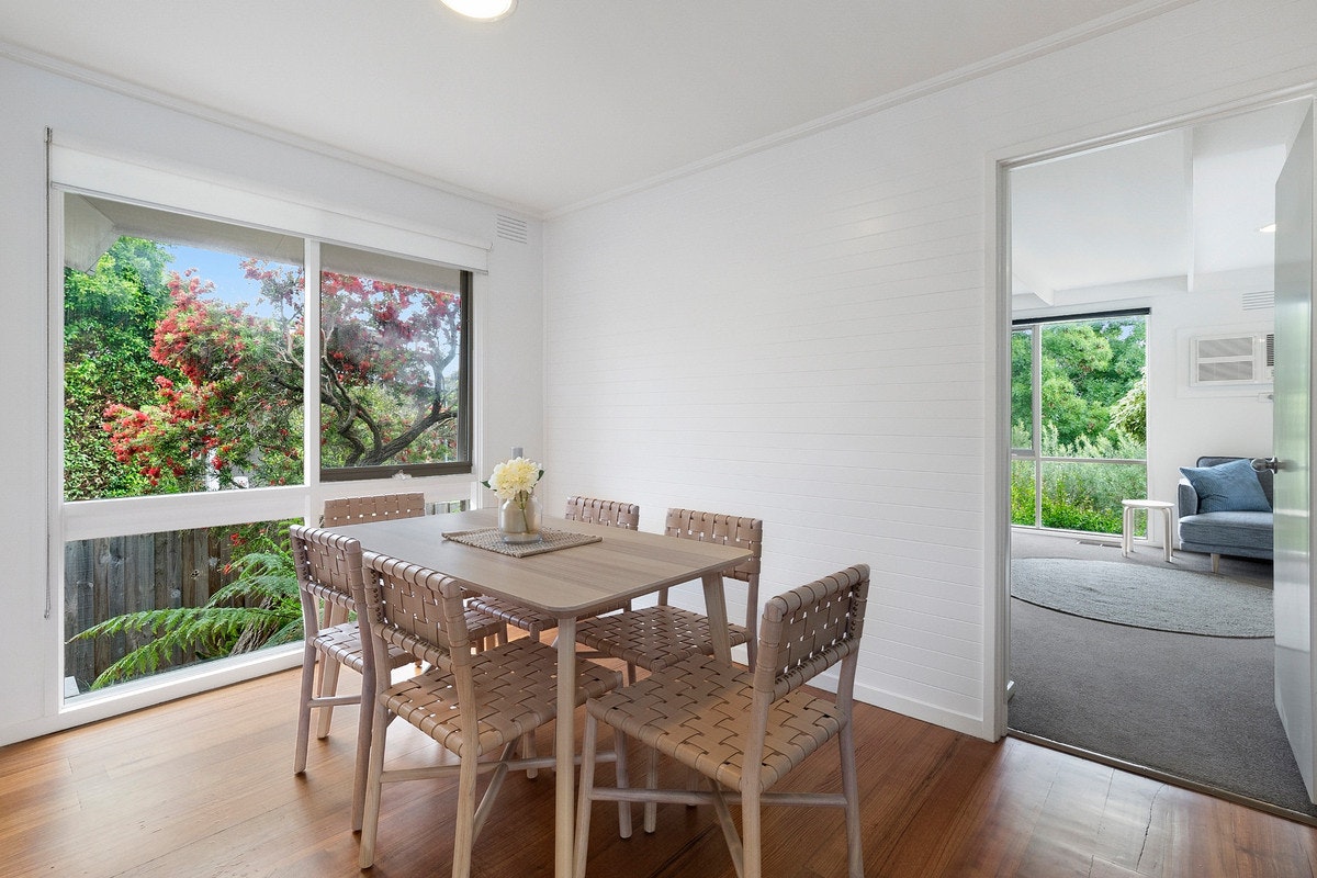 Image of dining room