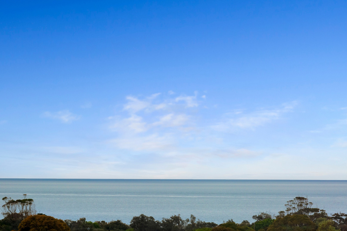 1/6 Banks Street, McCrae - Thumbnail 2