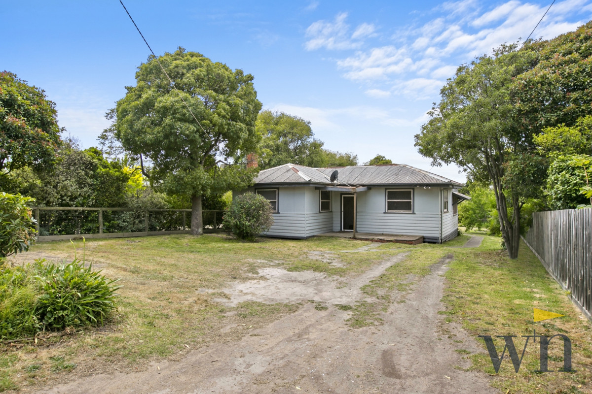 4 Kiaora Avenue, Mount Martha - Thumbnail 2