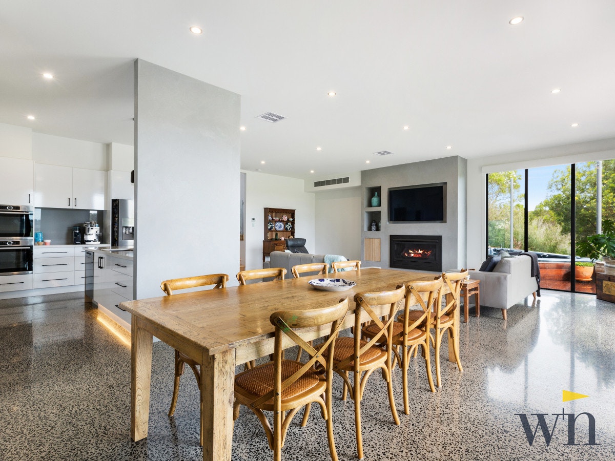 Image of dining room