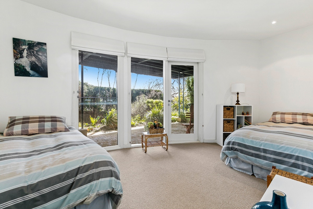 Image of bed