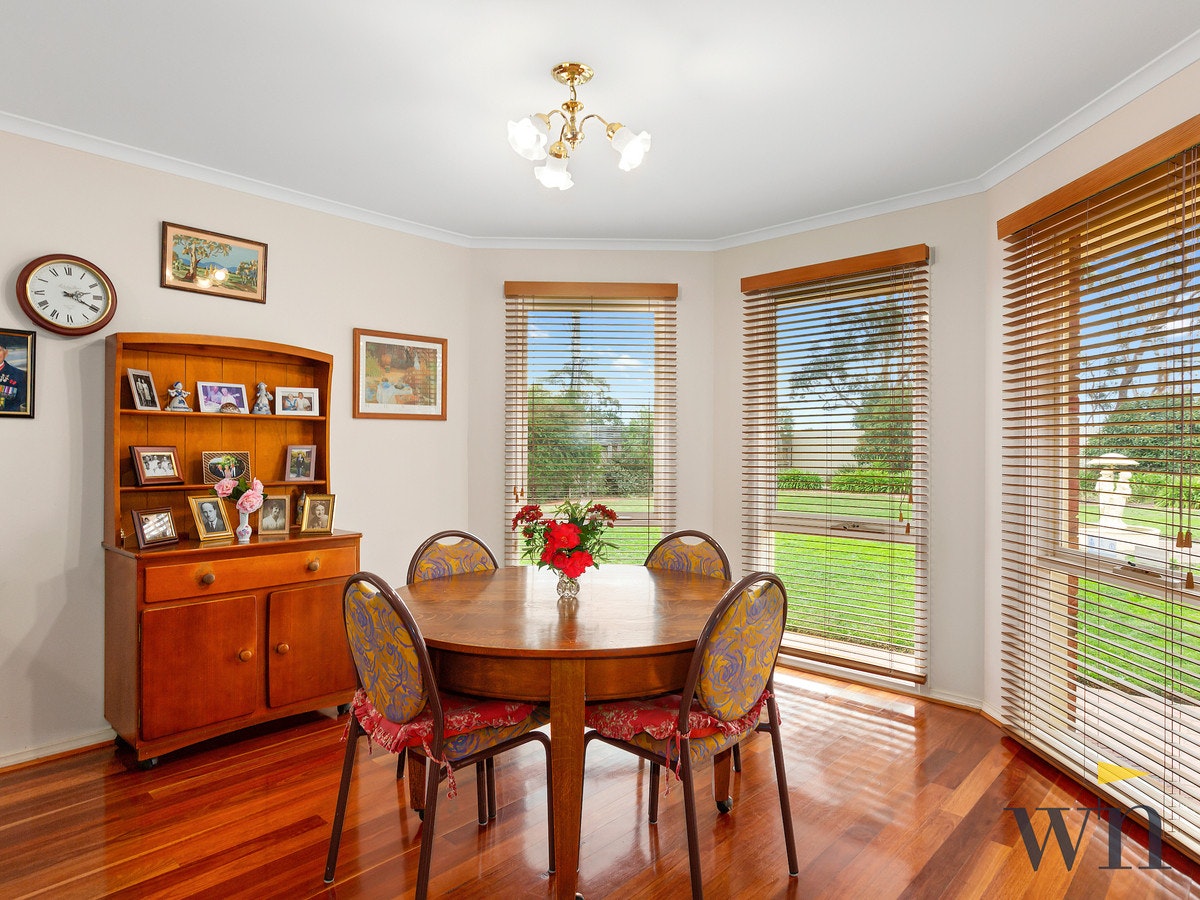 Image of dining room