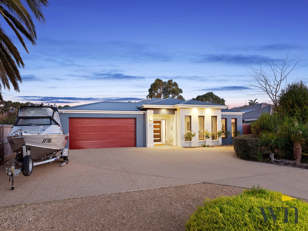 Image of garage