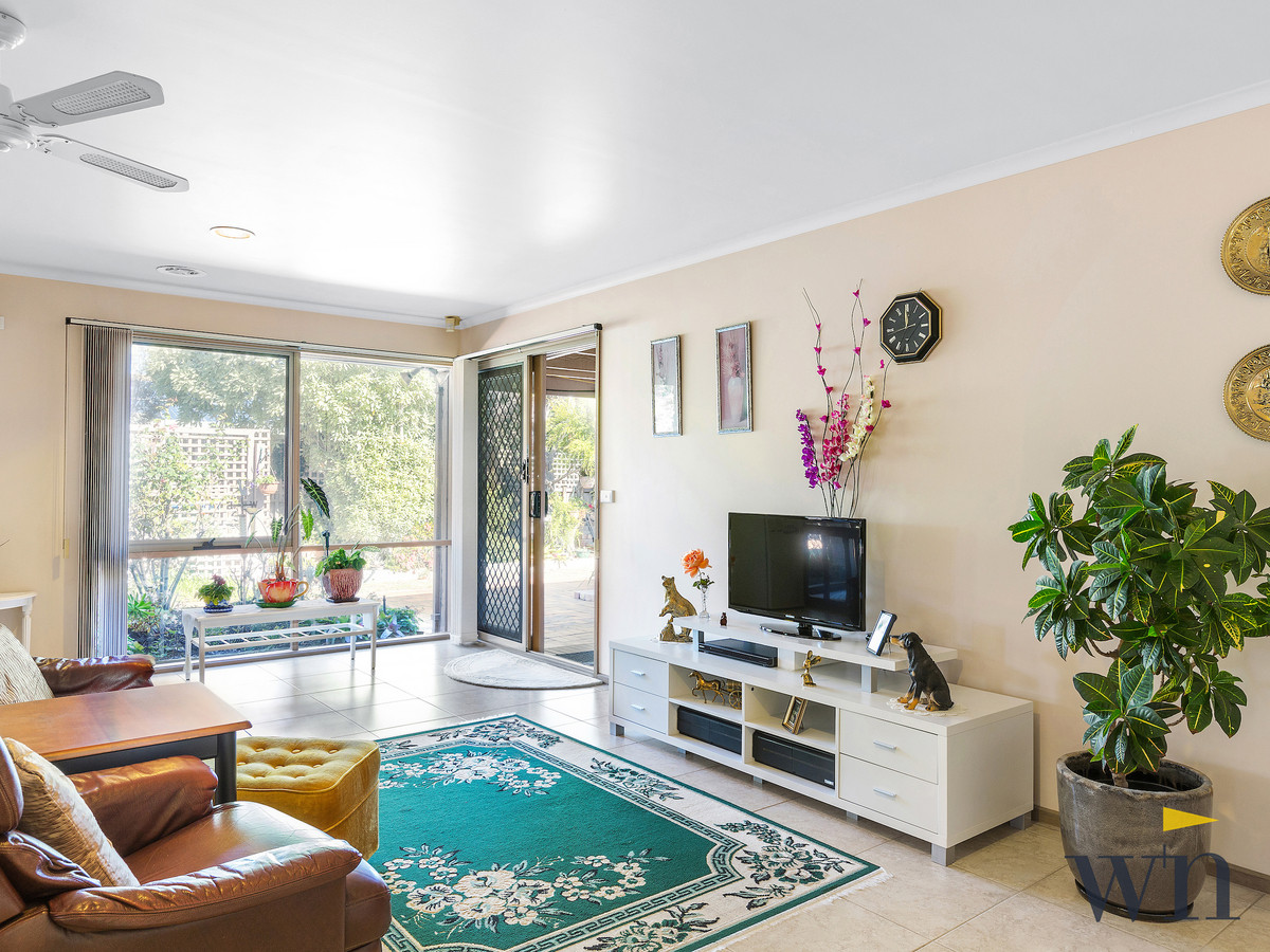 2 Jamboree Close, Mornington - Thumbnail 5