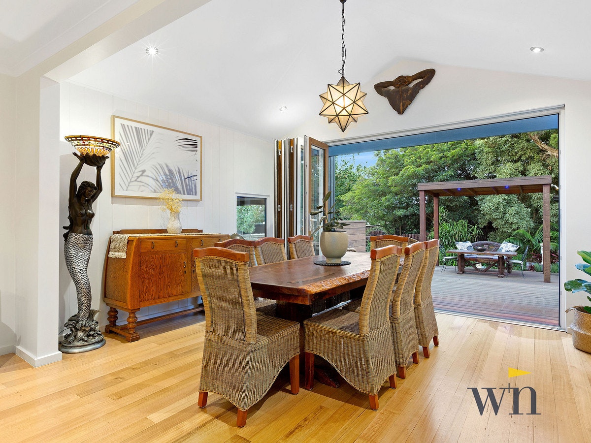 Image of dining room