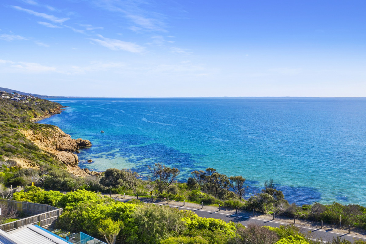 5 Two Bays Crescent, Mount Martha - Thumbnail 2