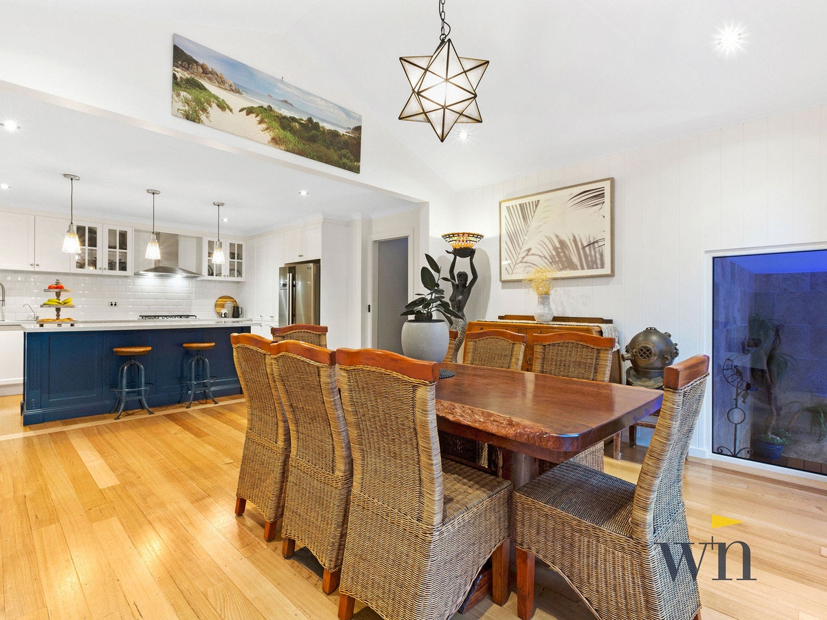 Image of dining room