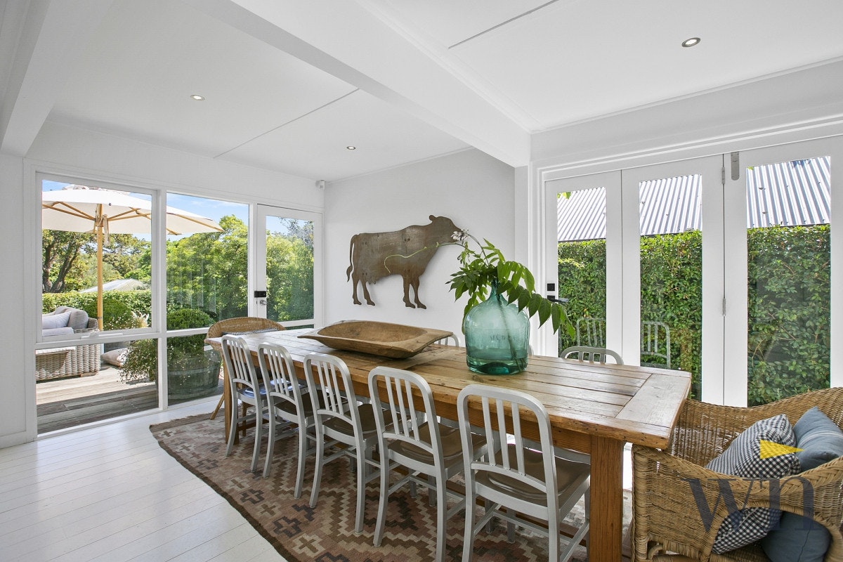 Image of dining room