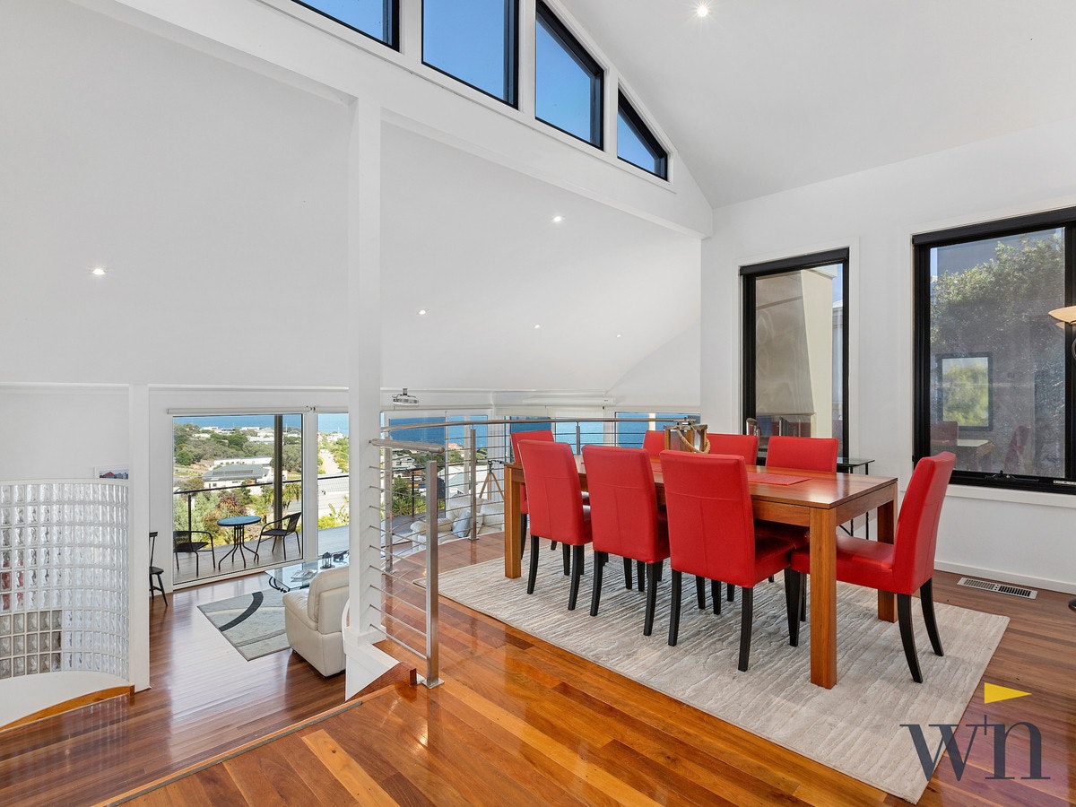 Image of dining room