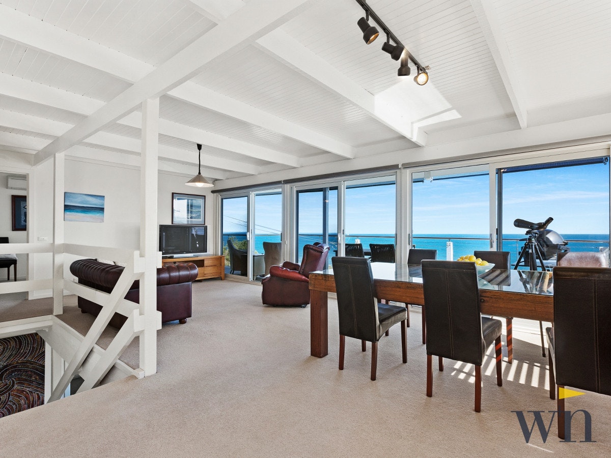 Image of dining room