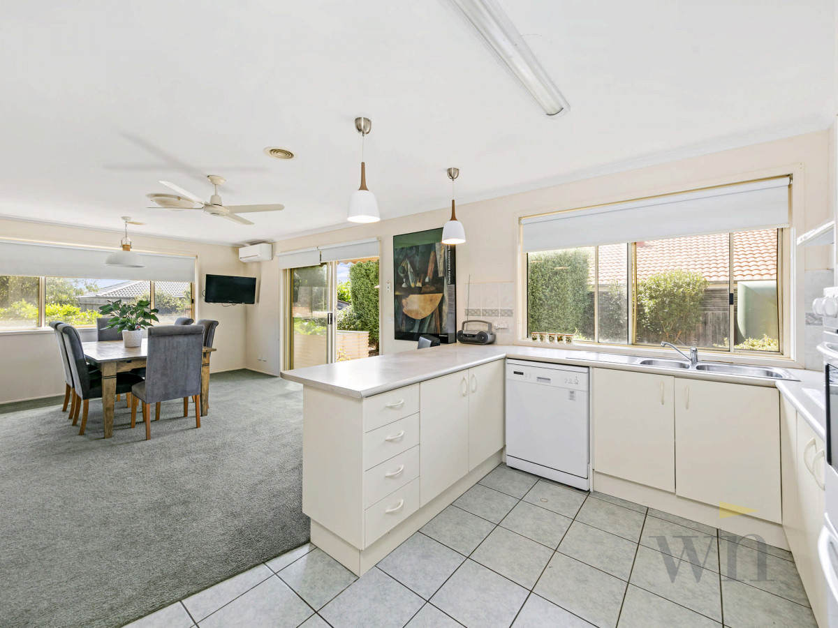 11 Baystone Court, Mount Martha - Thumbnail 4