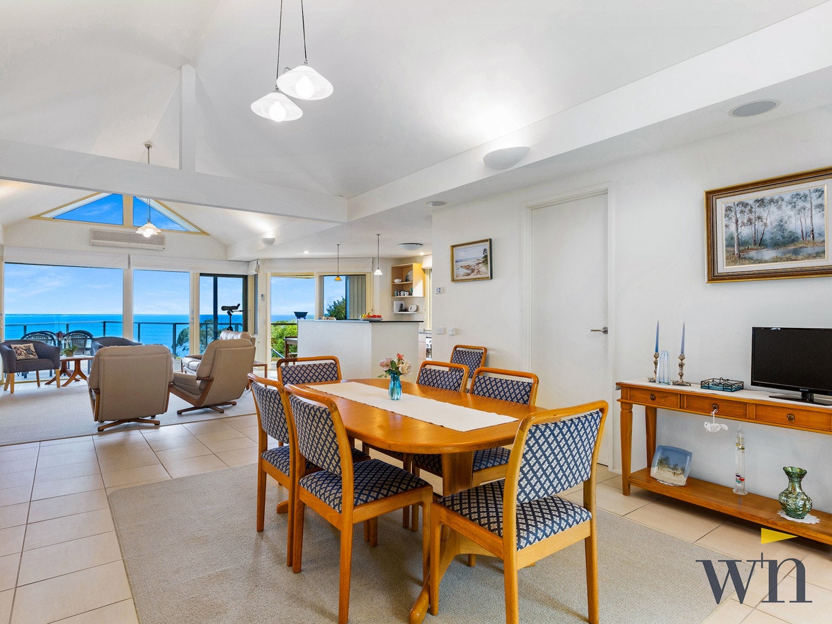 Image of dining room