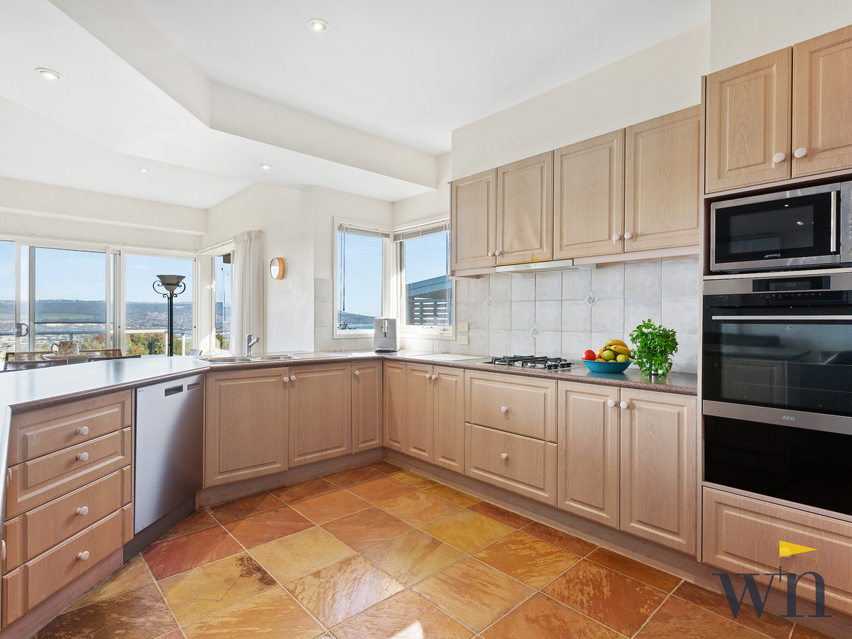 36 Ellerina Road, Mount Martha - Thumbnail 5