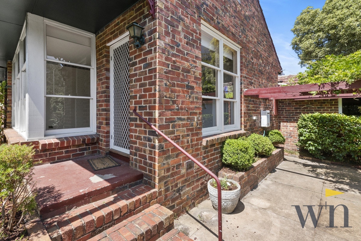 Image of brick