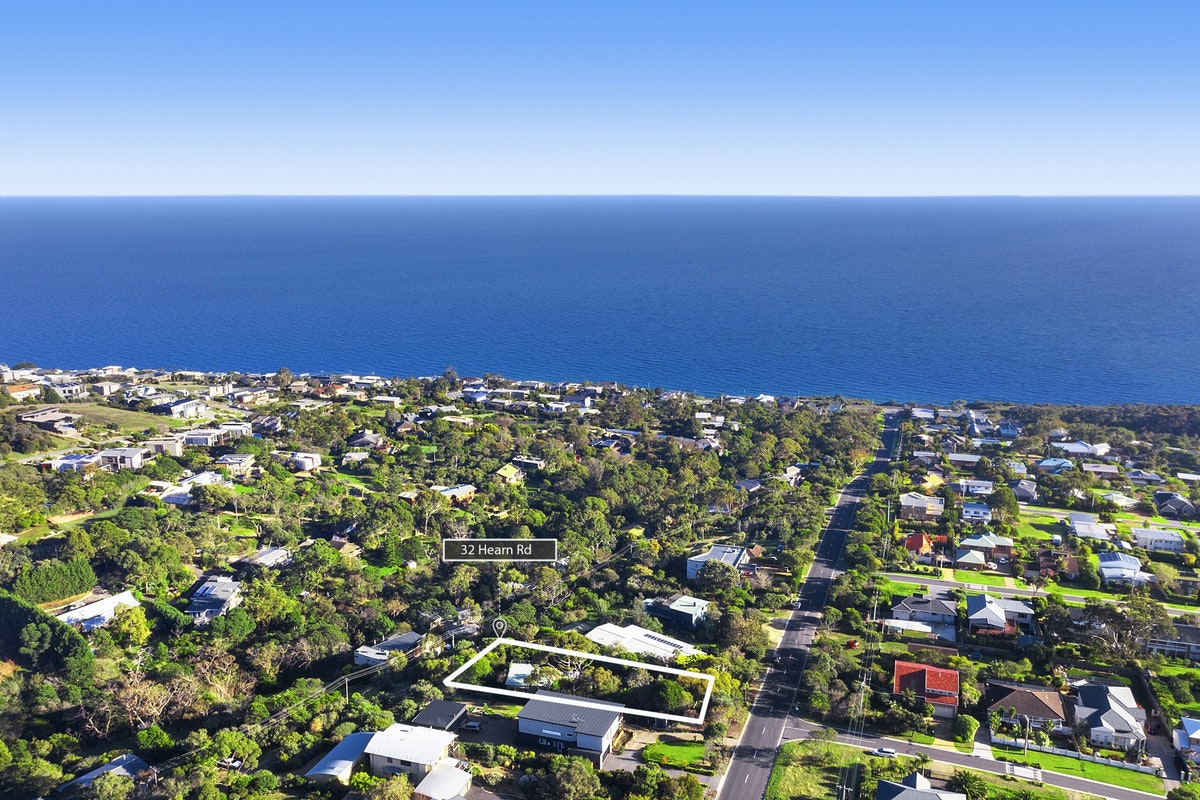 Image of horizon