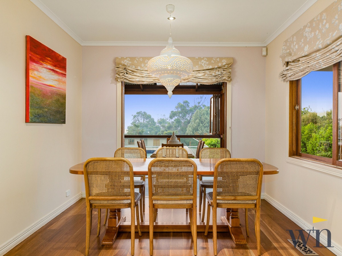 Image of dining room