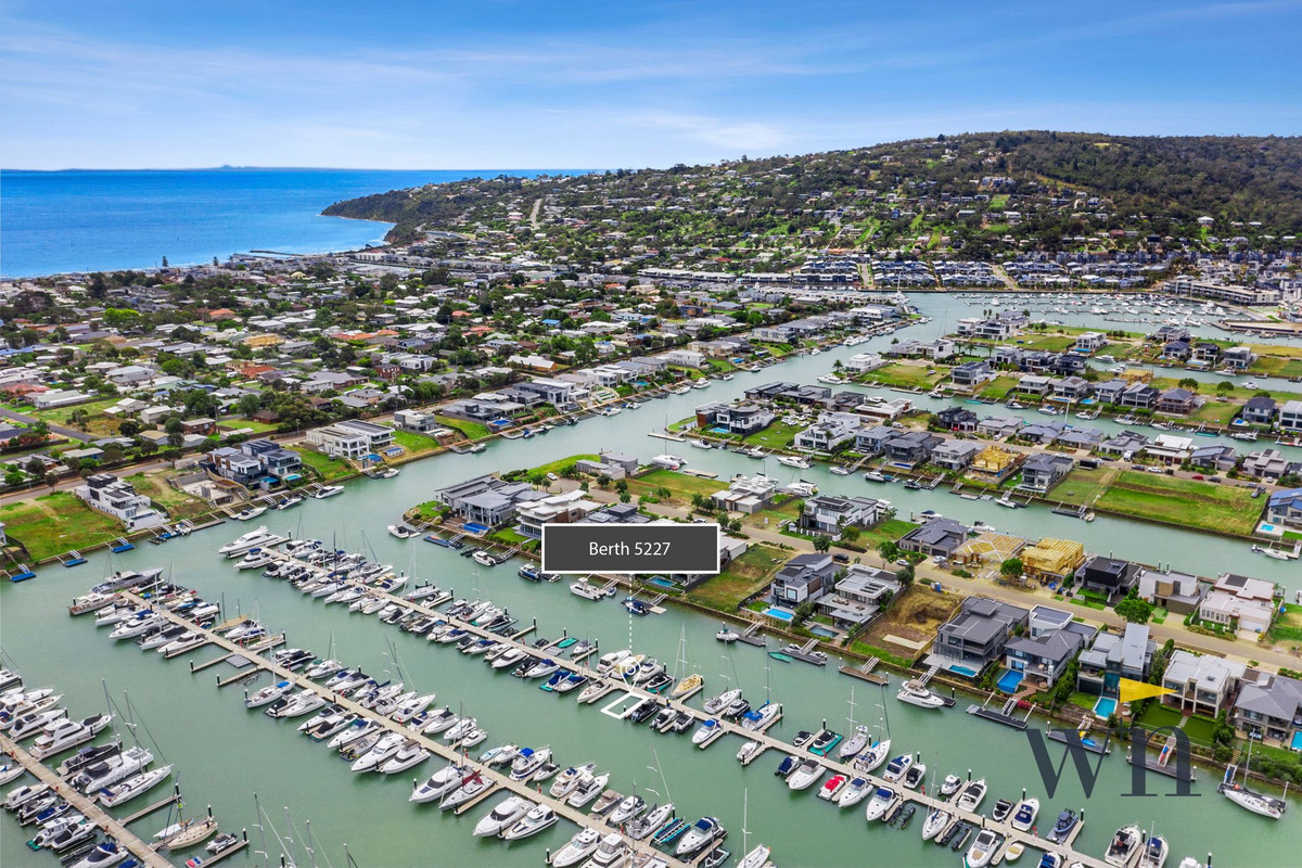 Berth 5227 Martha Cove Waterway, Safety Beach - Thumbnail 2