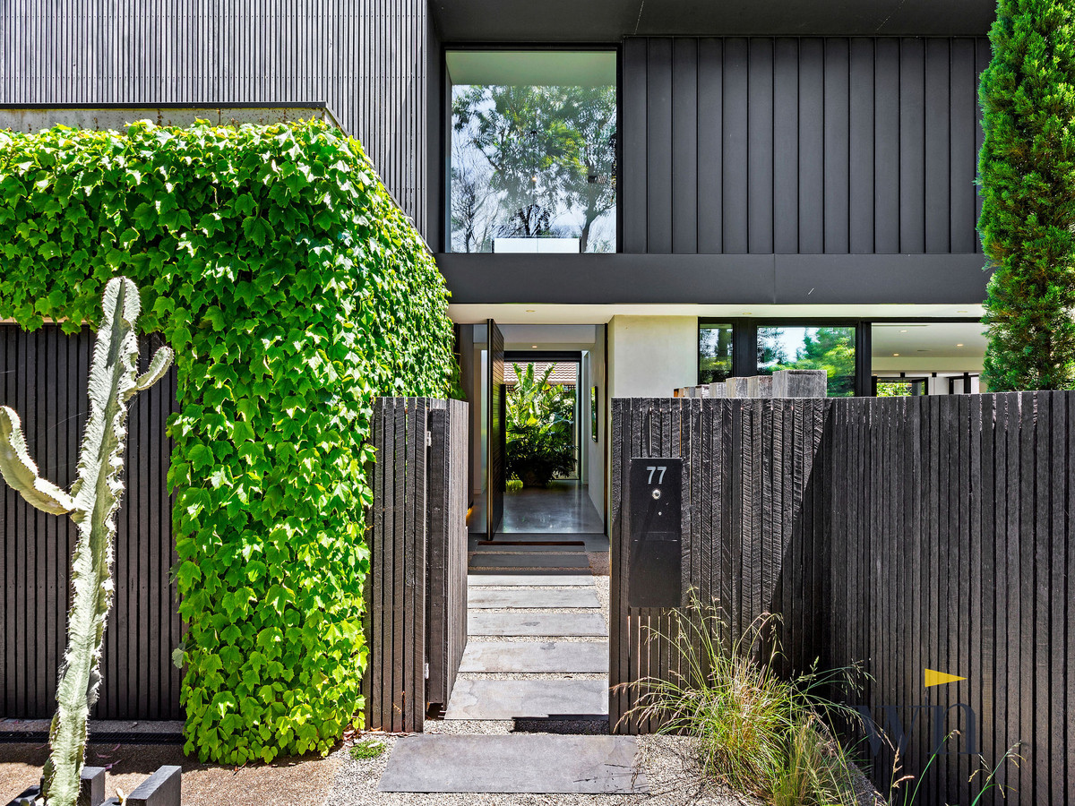 77 Bay Road, Mount Martha - Thumbnail 2