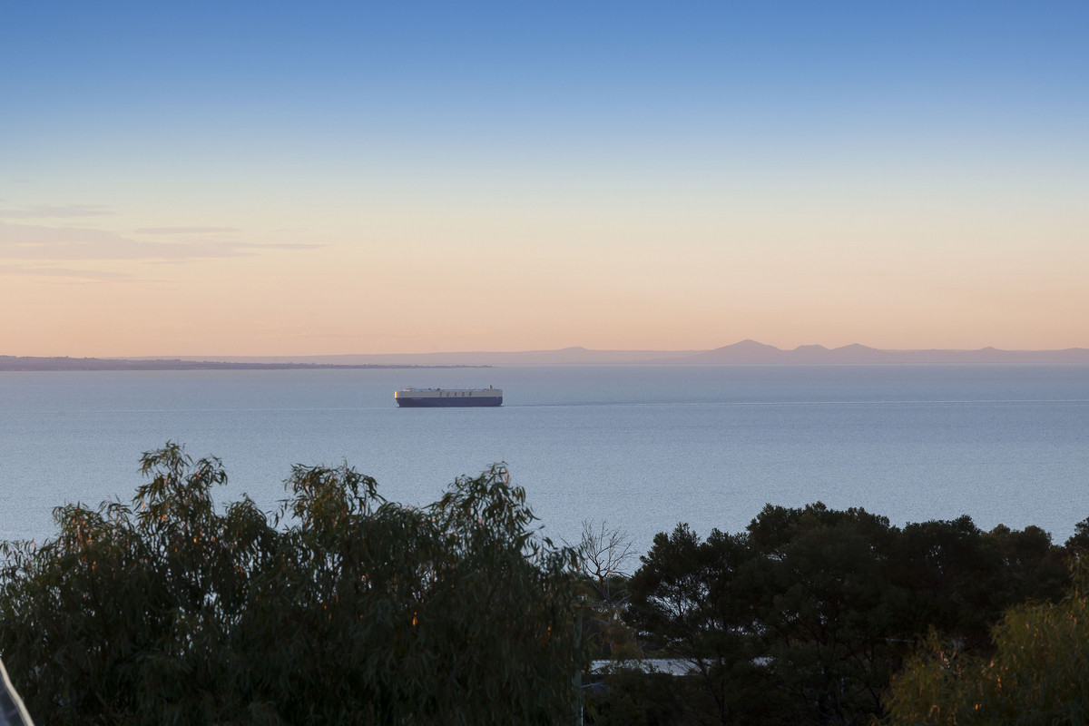 38 Waterview Drive, Mount Martha - Thumbnail 2
