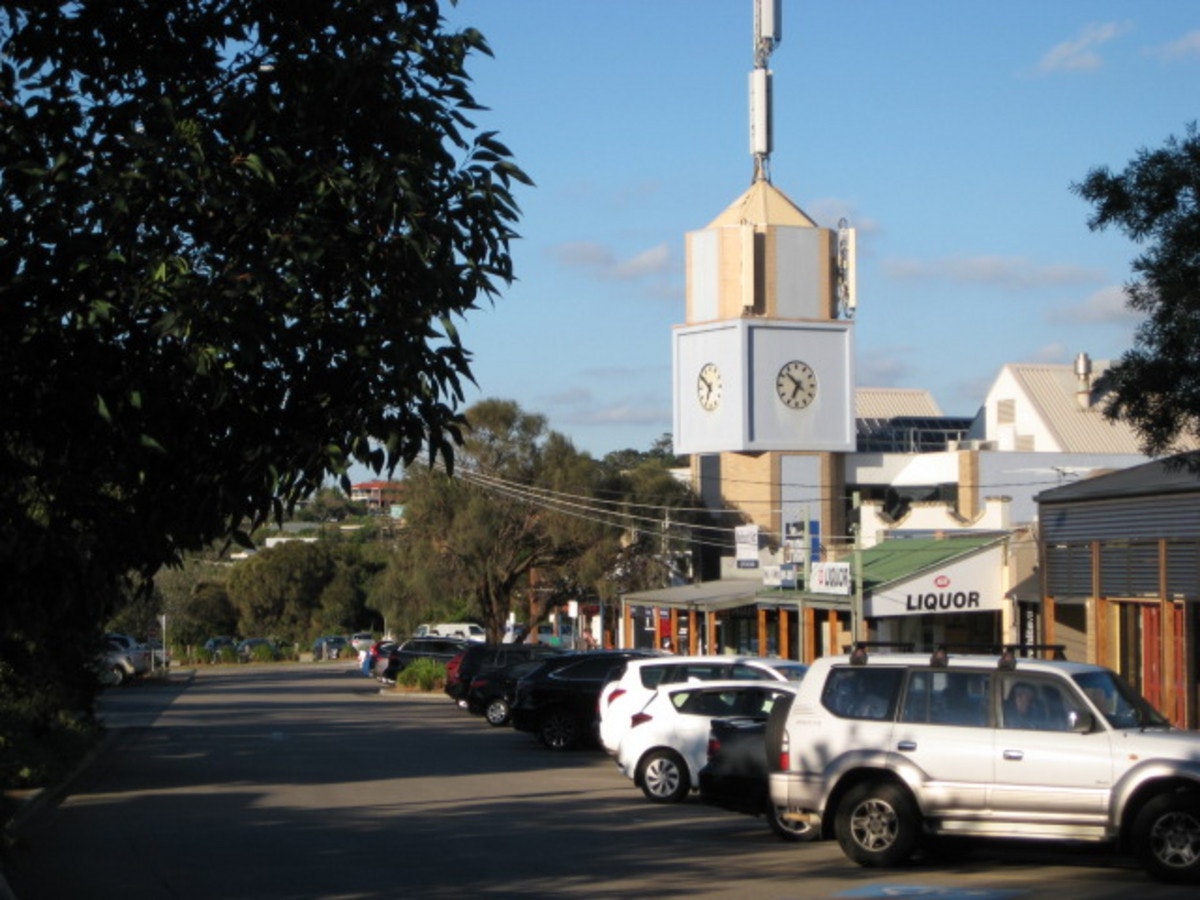 Image of clock tower