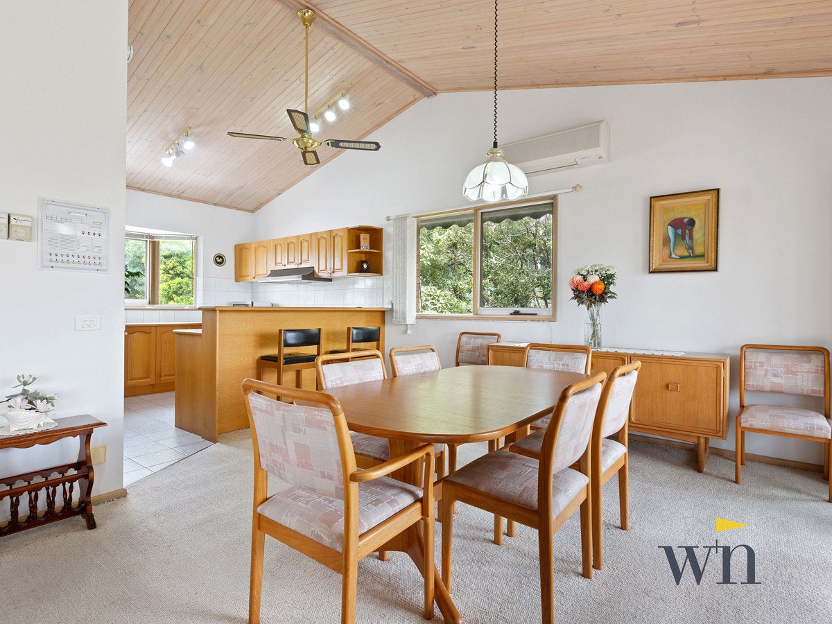 Image of dining room