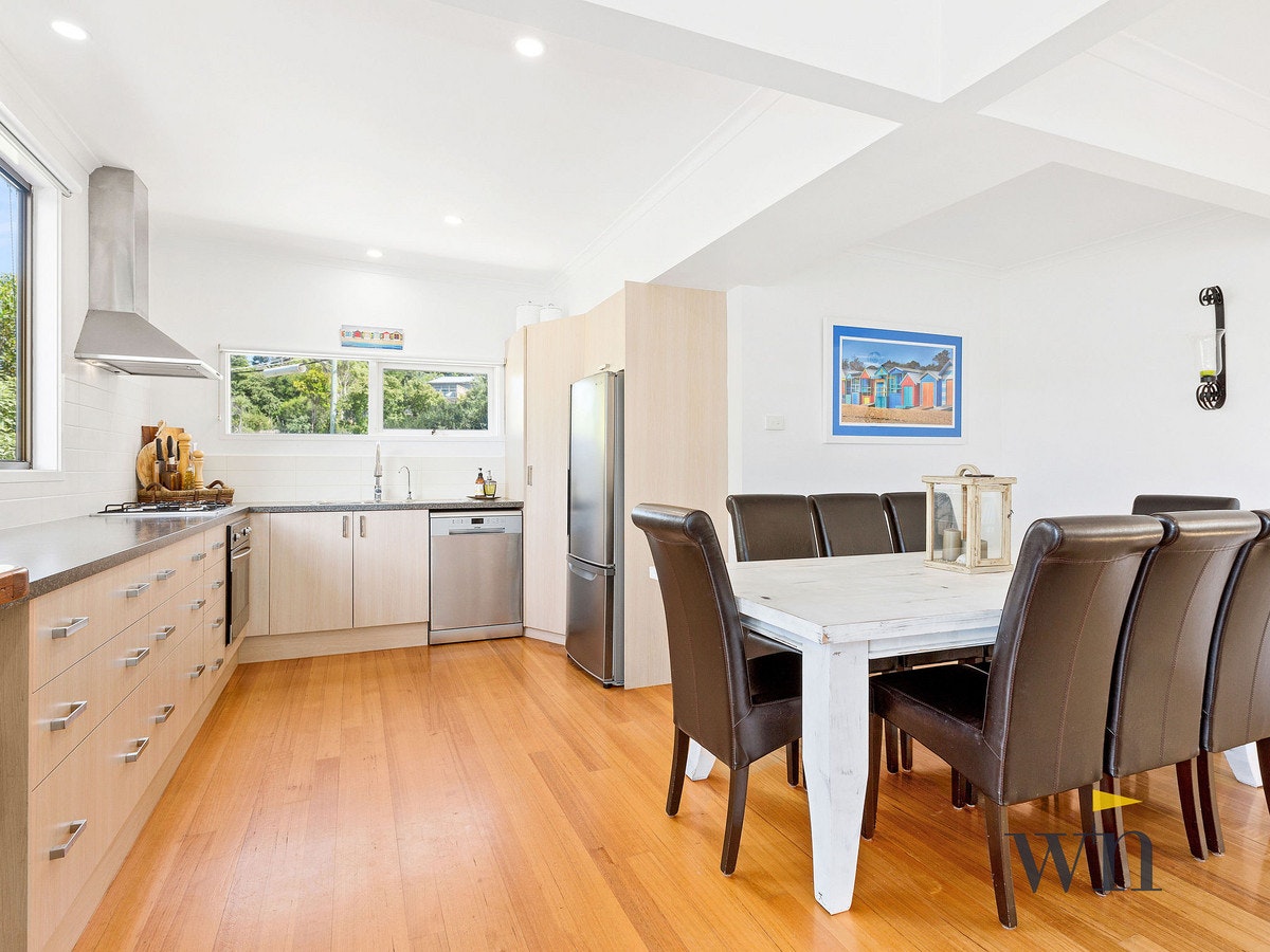 Image of dining room