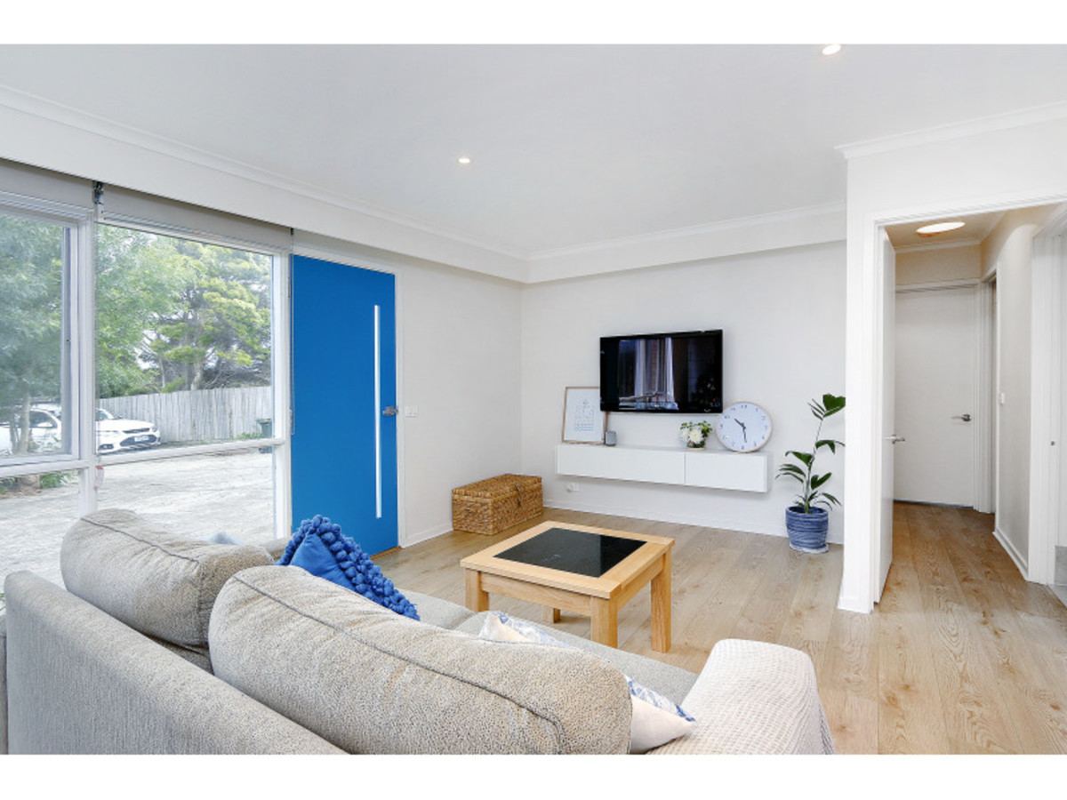 1/6 Swansea Grove, Mornington - Thumbnail 2