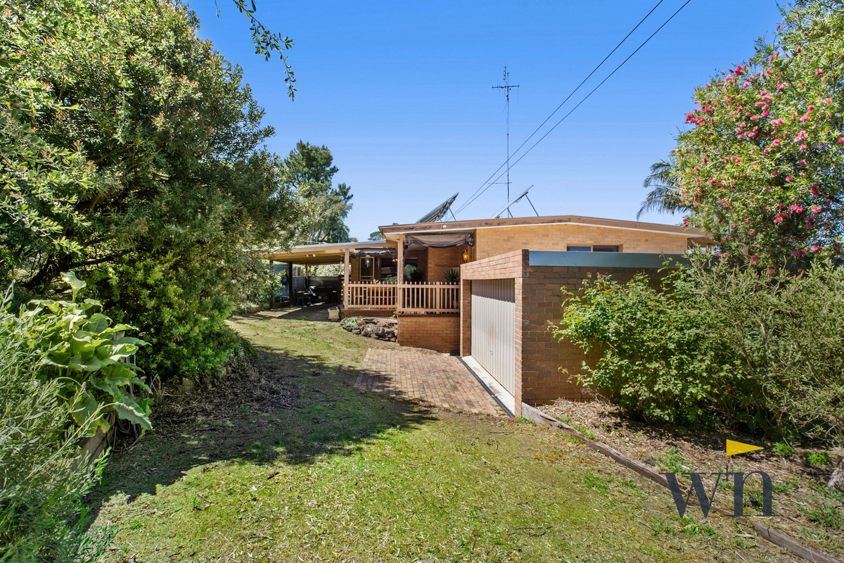 8 Mark Street, Mount Martha - Thumbnail 3