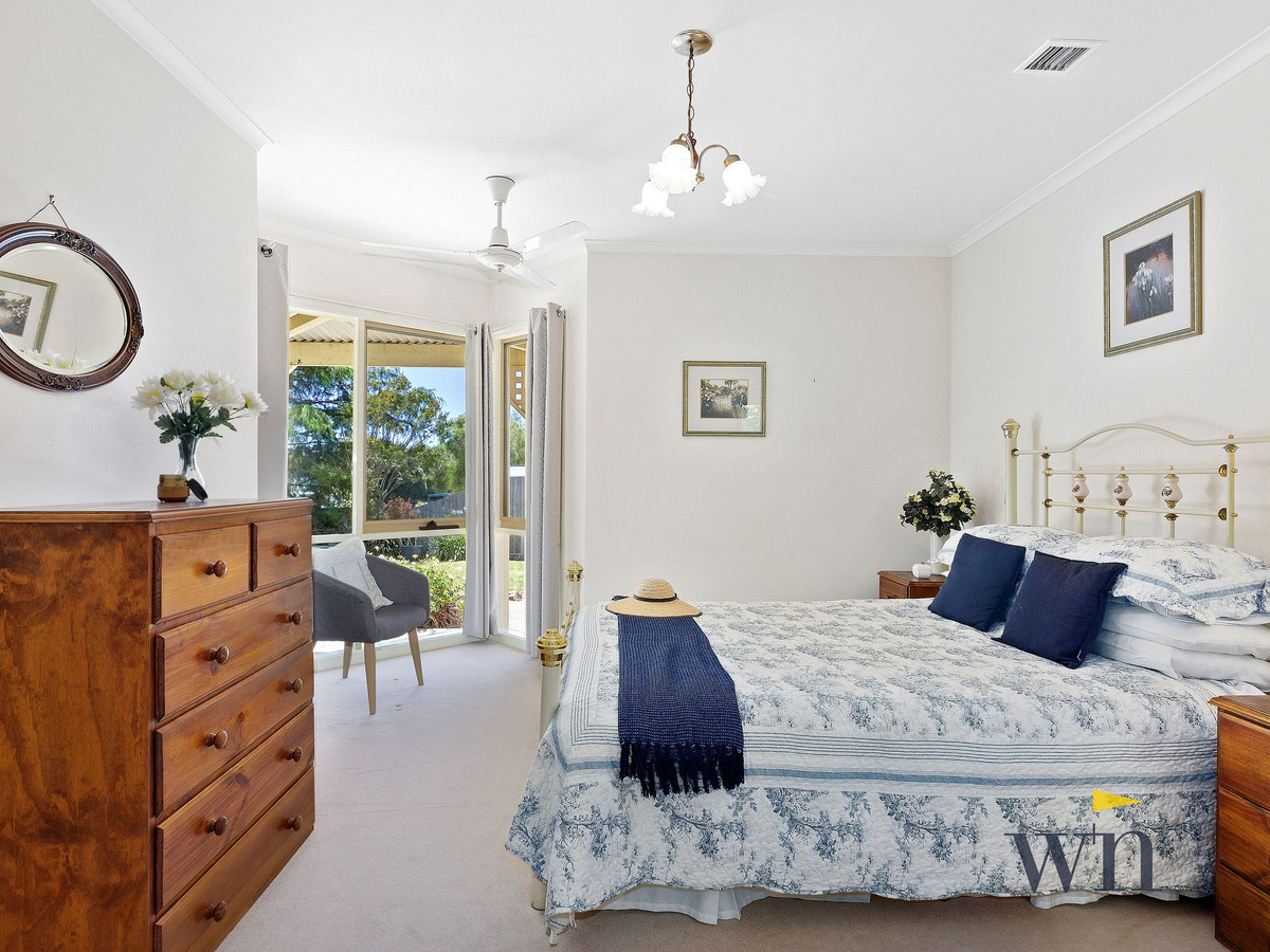 8 Correa Court, Mount Martha - Thumbnail 4