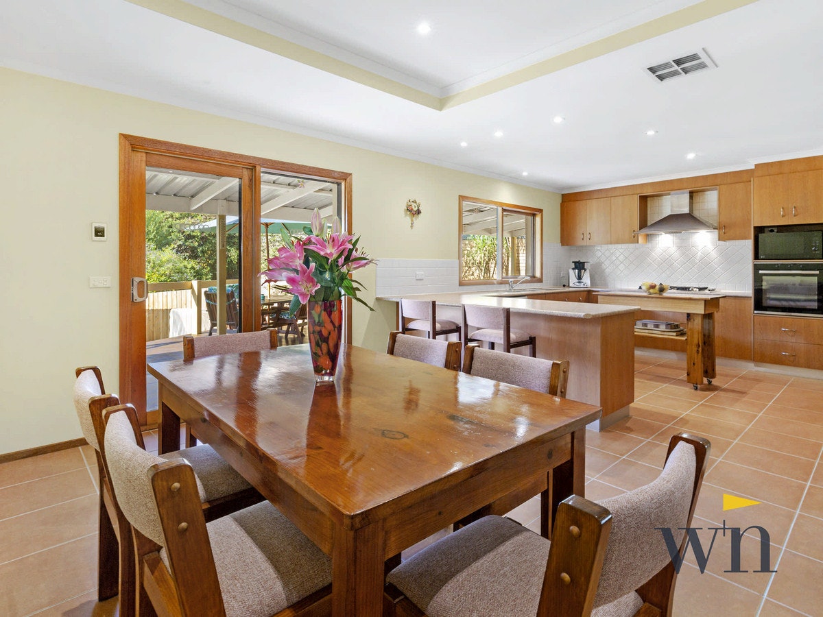Image of dining room