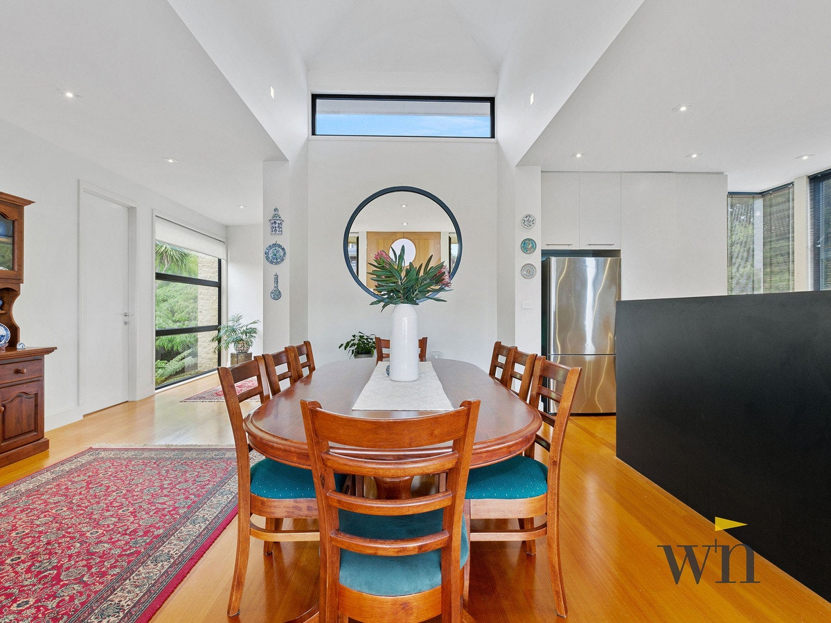 Image of dining room