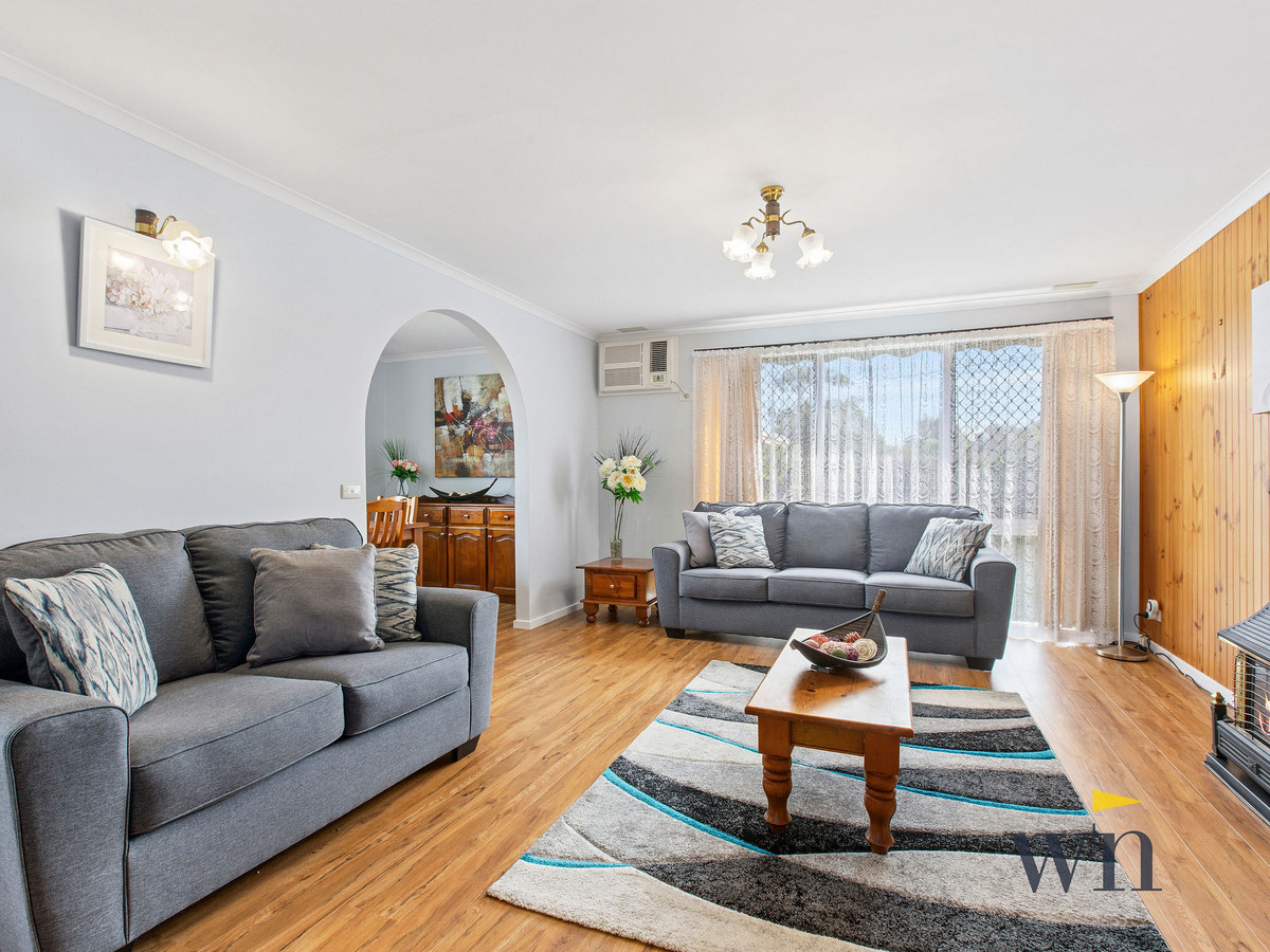 27 Sixth Avenue, Rosebud - Thumbnail 3