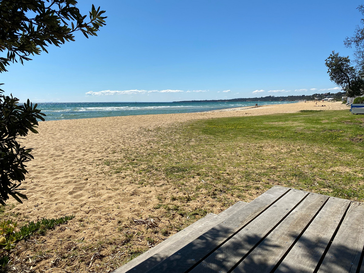 Boatshed 4 South Beach, Mount Martha - Thumbnail 2