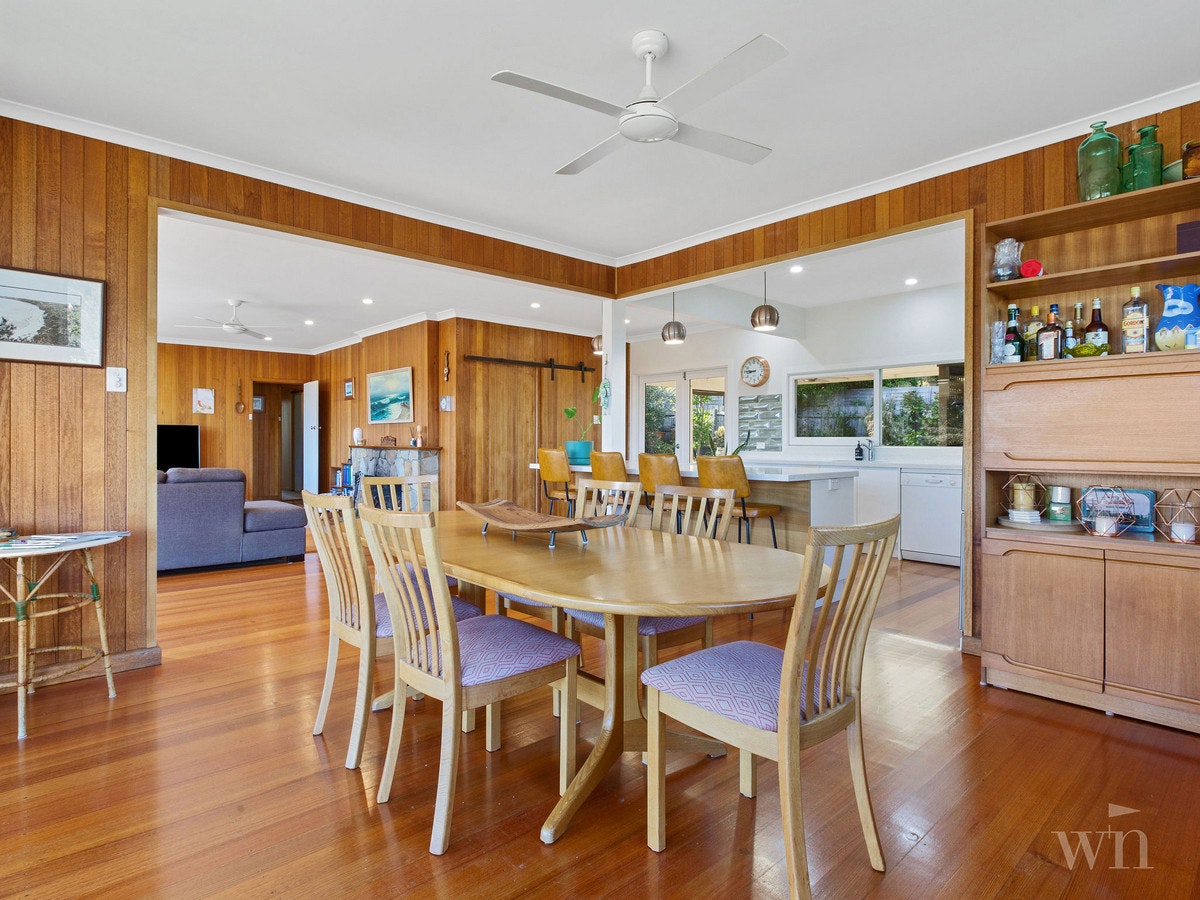 Image of dining room