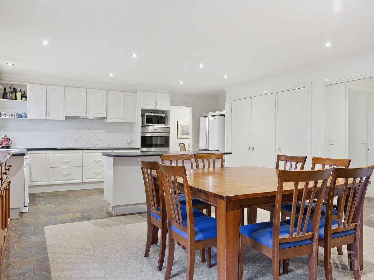 Image of dining room
