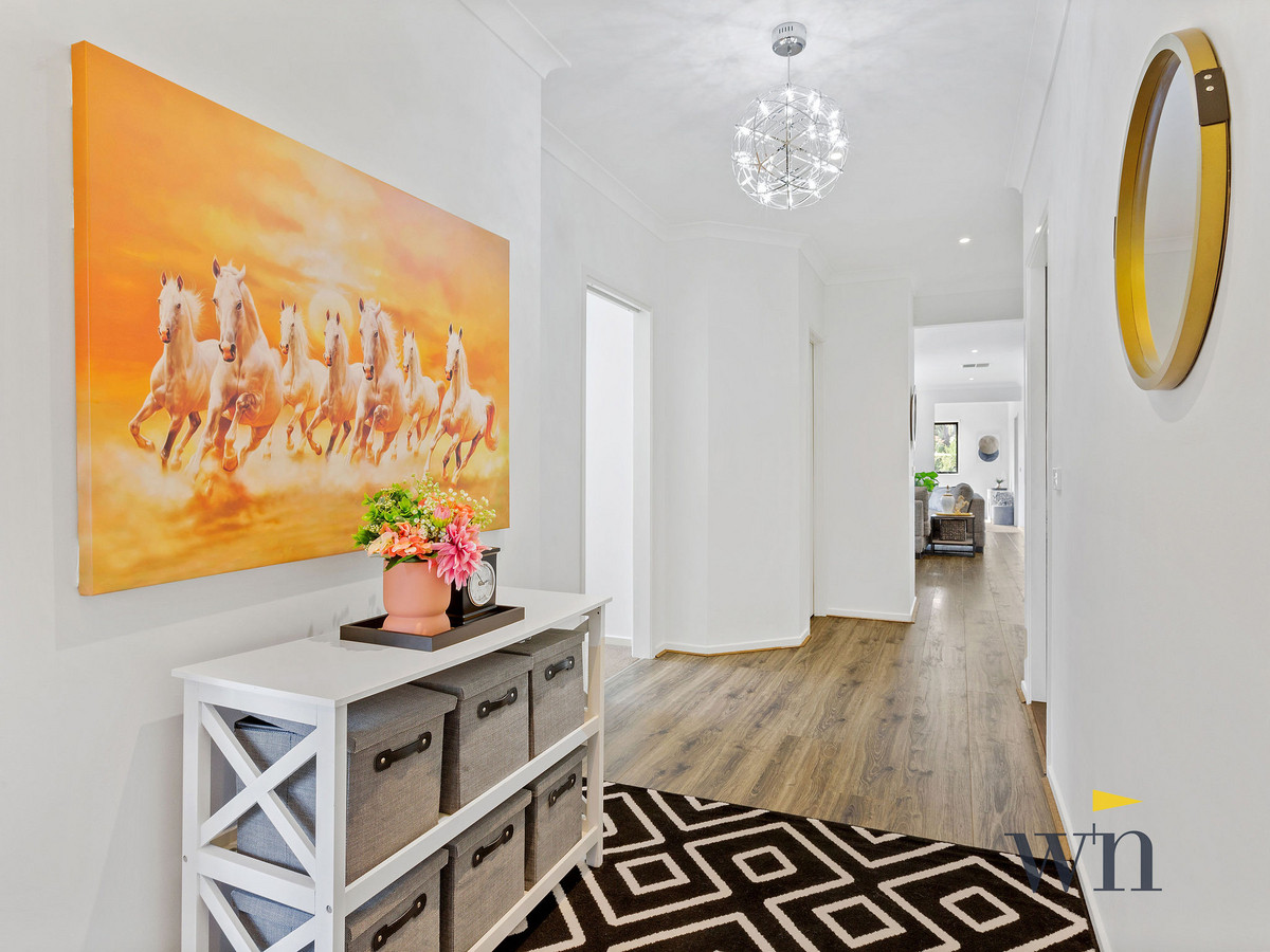 24 Trafalgar Square, Mount Martha - Thumbnail 2